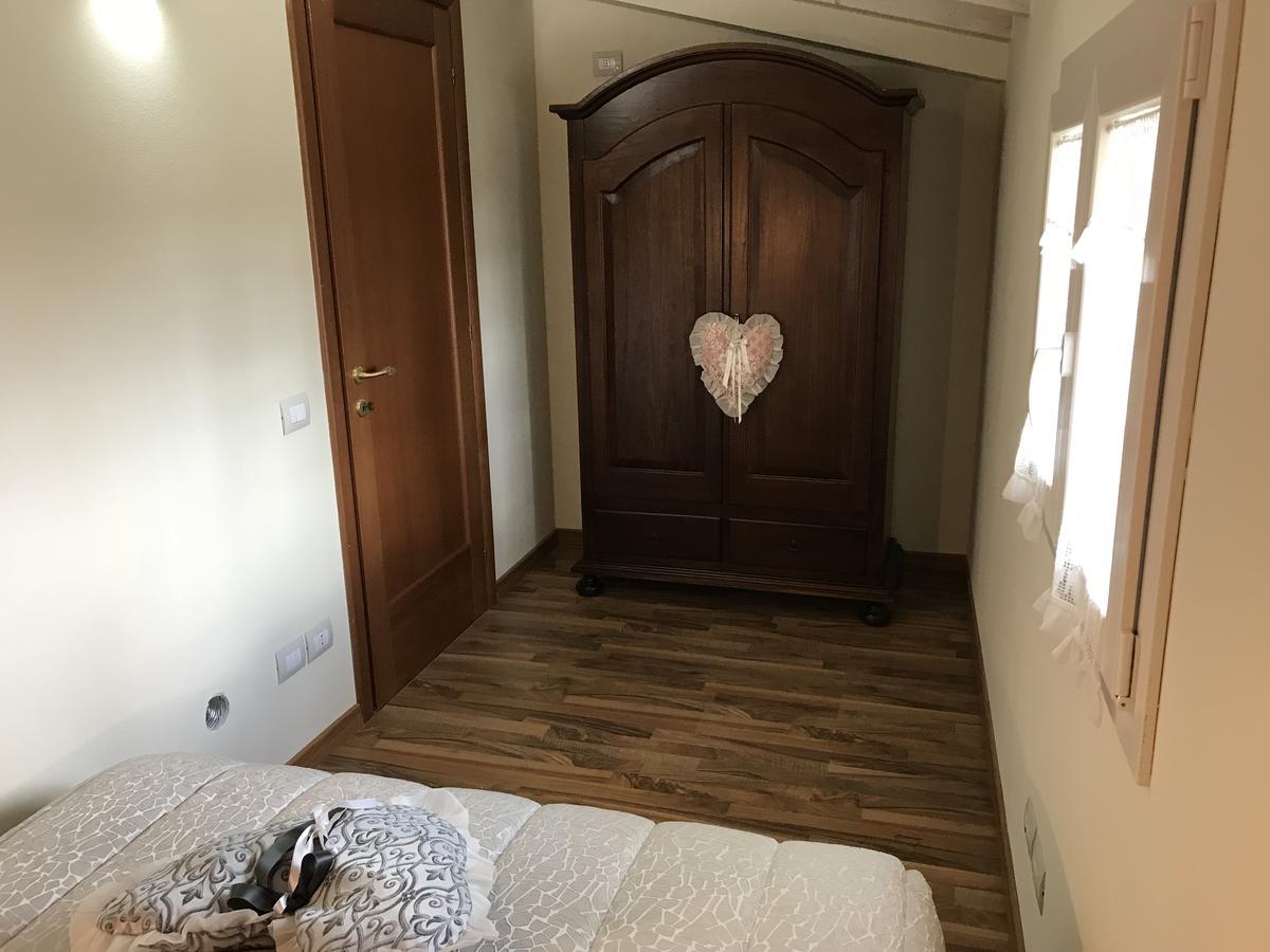 Vila La Camelia Massa e Cozzile Exteriér fotografie