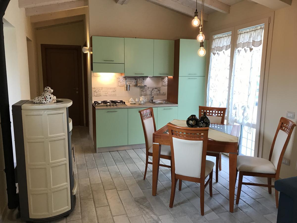 Vila La Camelia Massa e Cozzile Exteriér fotografie